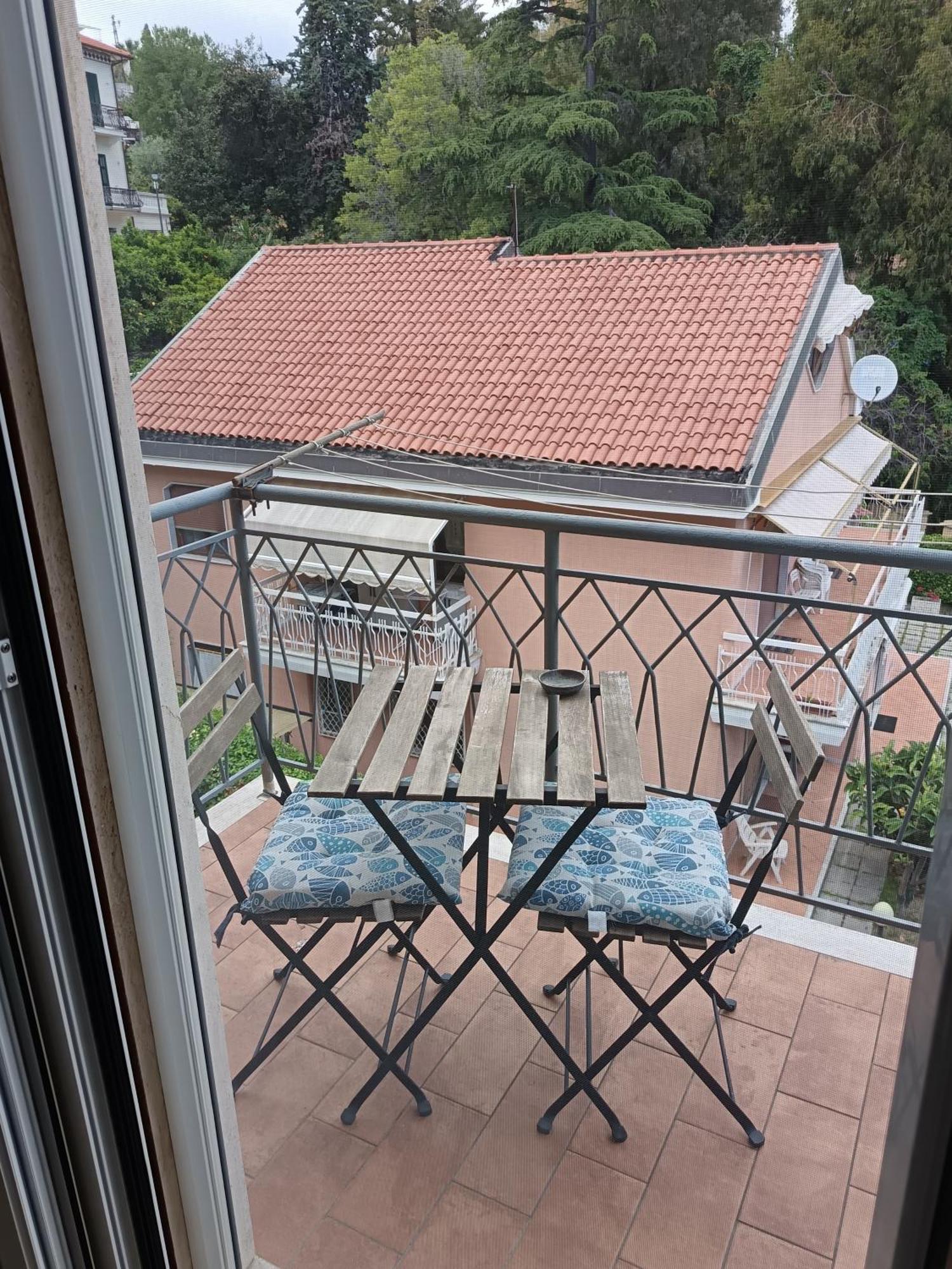 Casa Francesca Con Parcheggio Gratuito Διαμέρισμα Σαν Ρέμο Εξωτερικό φωτογραφία